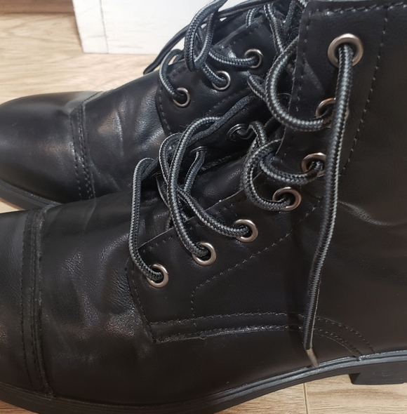 Men Chukka Laceup Boot Size 9 - Picture 11 of 11